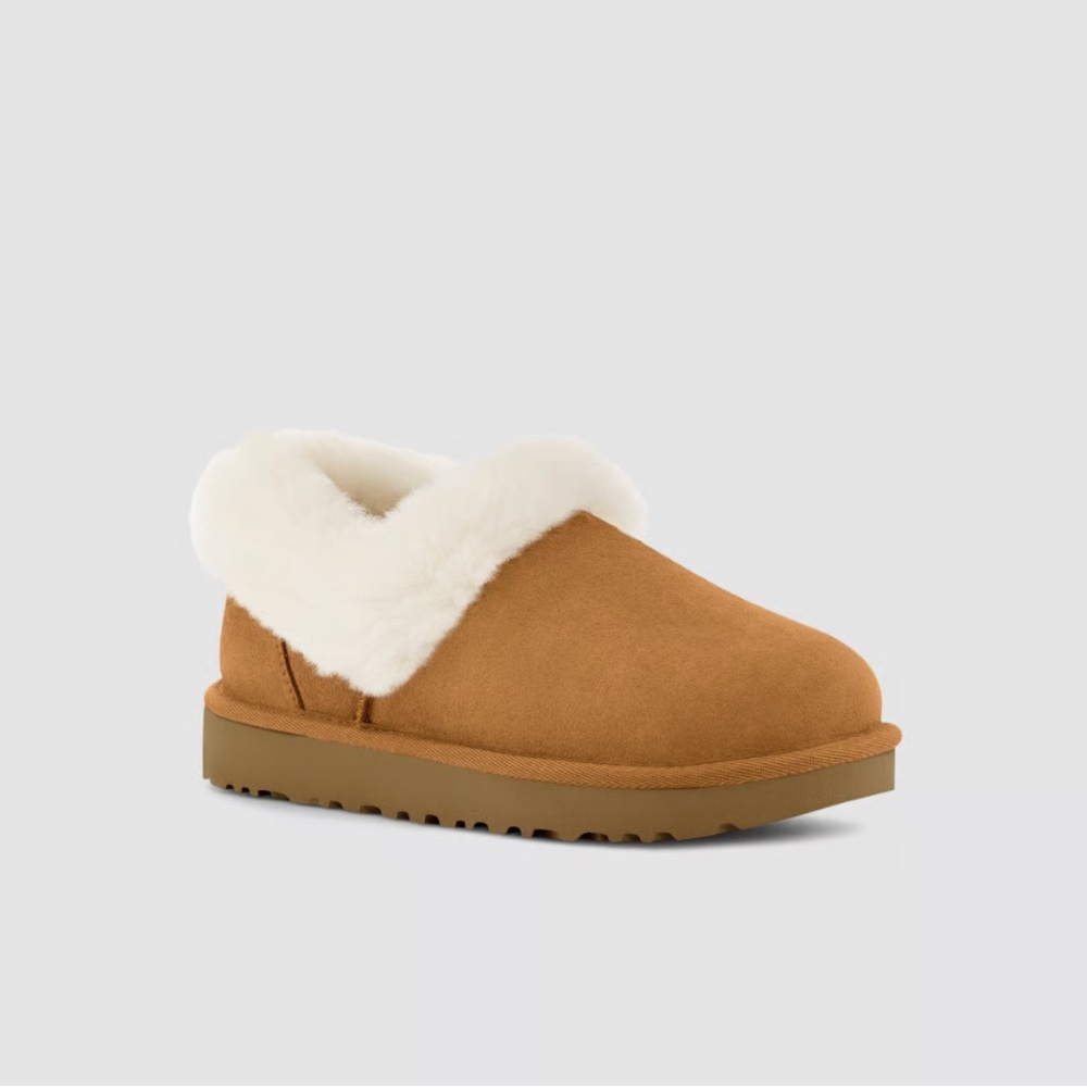 NEW!!! UGG Nita Tan Slippers with Cream Shearling